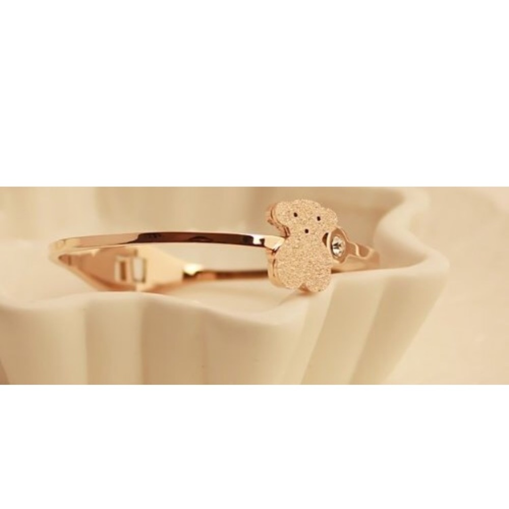 Cute Bear Bangle Bracelet